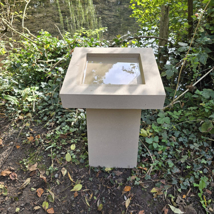 Contemporary Birdbath top