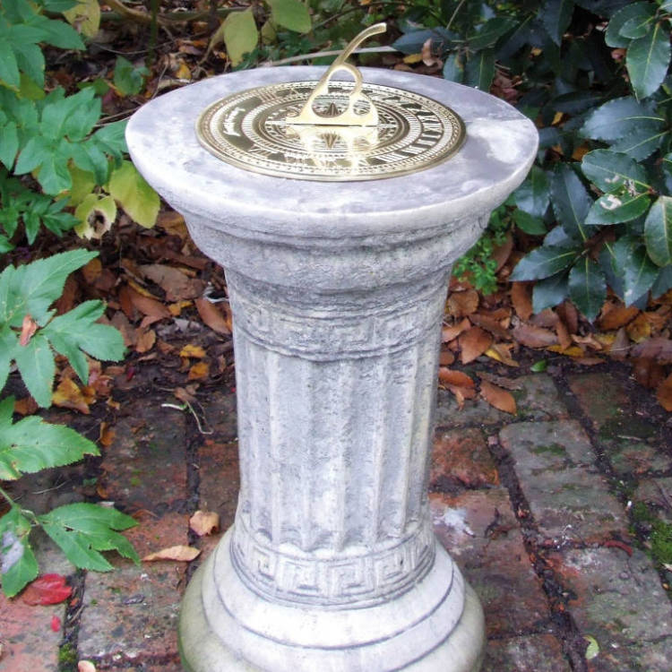 ClassicSmallBrassSundial_CSBS-C3710-garden