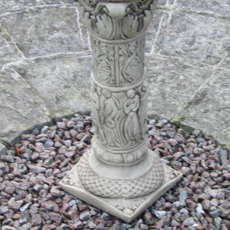 FlutedCherubSundial_FLCHS-4-051-base