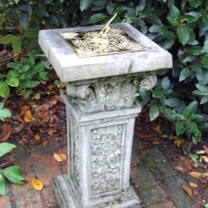 RococoSundial_RBS-C3760-garden