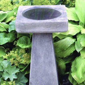 SimpleBirdbath_SBB-C4007-garden
