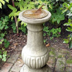 VictAgedBrassSun_VABS-C3604-garden