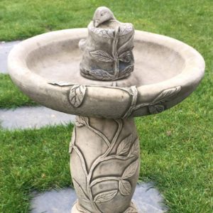 WoodpeckerBirdbath_WPBB-4-007-top